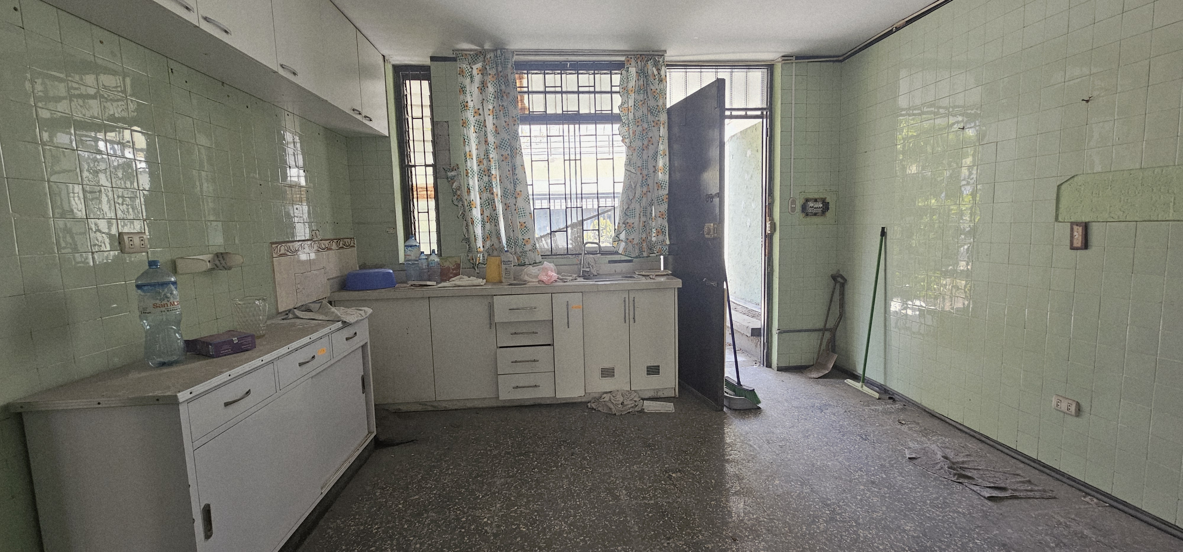 San Andrés: La Casa Perfecta para Vivir, Invertir y Crecer