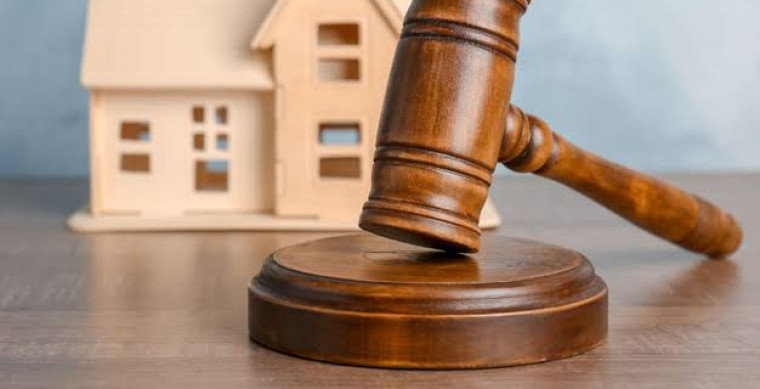 Foto de ¿Qué significa comprar un inmueble con cargas o gravámenes? Riesgos y precauciones antes de firmar