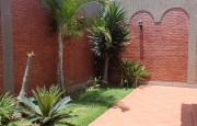 Miniatura 1 de Moderna Vivienda muy Cerca al Centro de la Ciudad,Urb.Las Quintanas,Trujillo