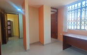 Miniatura 1 de Local Comercial de Estreno con 10 Habitaciones:¡Oportunidad Única!