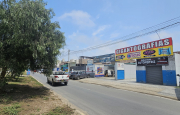 Miniatura 2 de Magnífico Local Comercial en Avenida Comercial